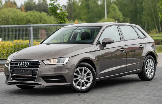 Audi A3 cena 37900 przebieg: 232000, rok produkcji 2014 z Radom małe 436